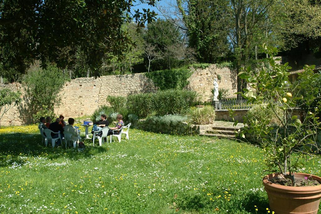 Villa Palagione Centro Interculturale Volterra Exterior foto